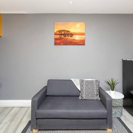 Luxury Living - Lovely 1 Bedroom Apartment Stockton-on-Tees Dış mekan fotoğraf