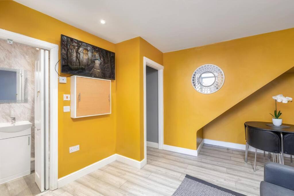 Luxury Living - Lovely 1 Bedroom Apartment Stockton-on-Tees Dış mekan fotoğraf