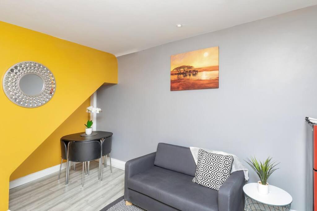 Luxury Living - Lovely 1 Bedroom Apartment Stockton-on-Tees Dış mekan fotoğraf